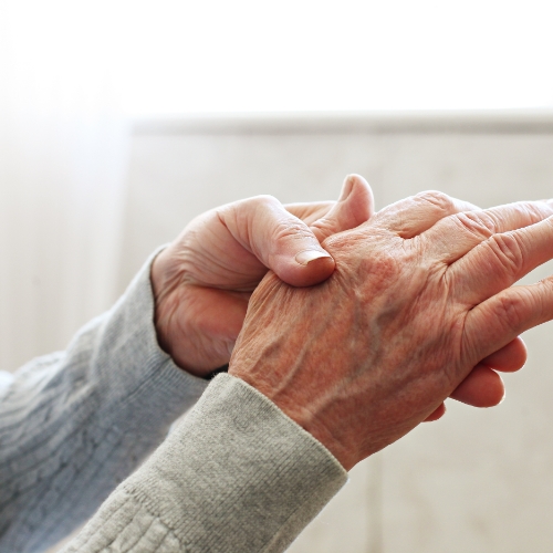 hand-pain-relief-Solutions-Physical-Therapy-and-Sports-Medicine-Alexandria-Springfield-VA